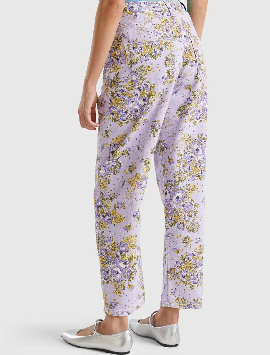 Kadın Lila %100 Pamuk Tamamı Çiçek Desenli 5 Cepli Balon Pantolon Kadın Lila %100 Pamuk Tamamı Çiçek Desenli 5 Cepli Balon Pantolon