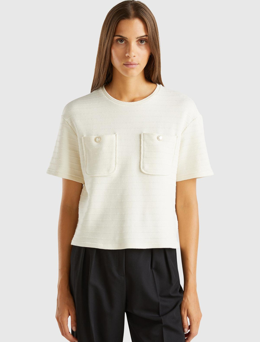 Kadın Krem Pamuk Karışımlı Önü Cep Detaylı Yuvarlak Yaka Kısa T-Shirt Kadın Krem Pamuk Karışımlı Önü Cep Detaylı Yuvarlak Yaka Kısa T-Shirt