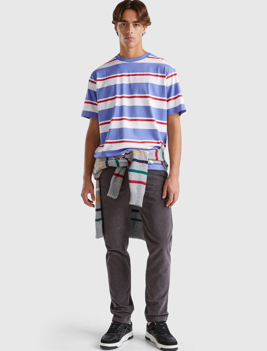 Erkek Bej Pamuk Karışımlı Arkası Biyeli Cepli Dar Kesim Kadife Pantolon Erkek Bej Pamuk Karışımlı Arkası Biyeli Cepli Dar Kesim Kadife Pantolon