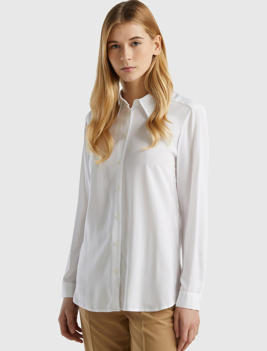 Kadın Beyaz %100 Viskoz Etek Ucu Yuvarlak Kesim Düz Gömlek