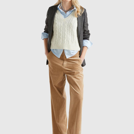 Kadın Kahverengi Pamuk Karışımlı Arkası Lastikli Cepli Geniş Paça Kadife Pantolon