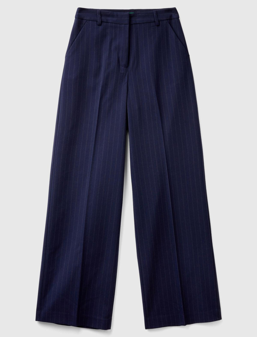 Kadın Lacivert Viskoz Karışımlı Önü Cepli İnce Çizgili Geniş Paça Pantolon Kadın Lacivert Viskoz Karışımlı Önü Cepli İnce Çizgili Geniş Paça Pantolon