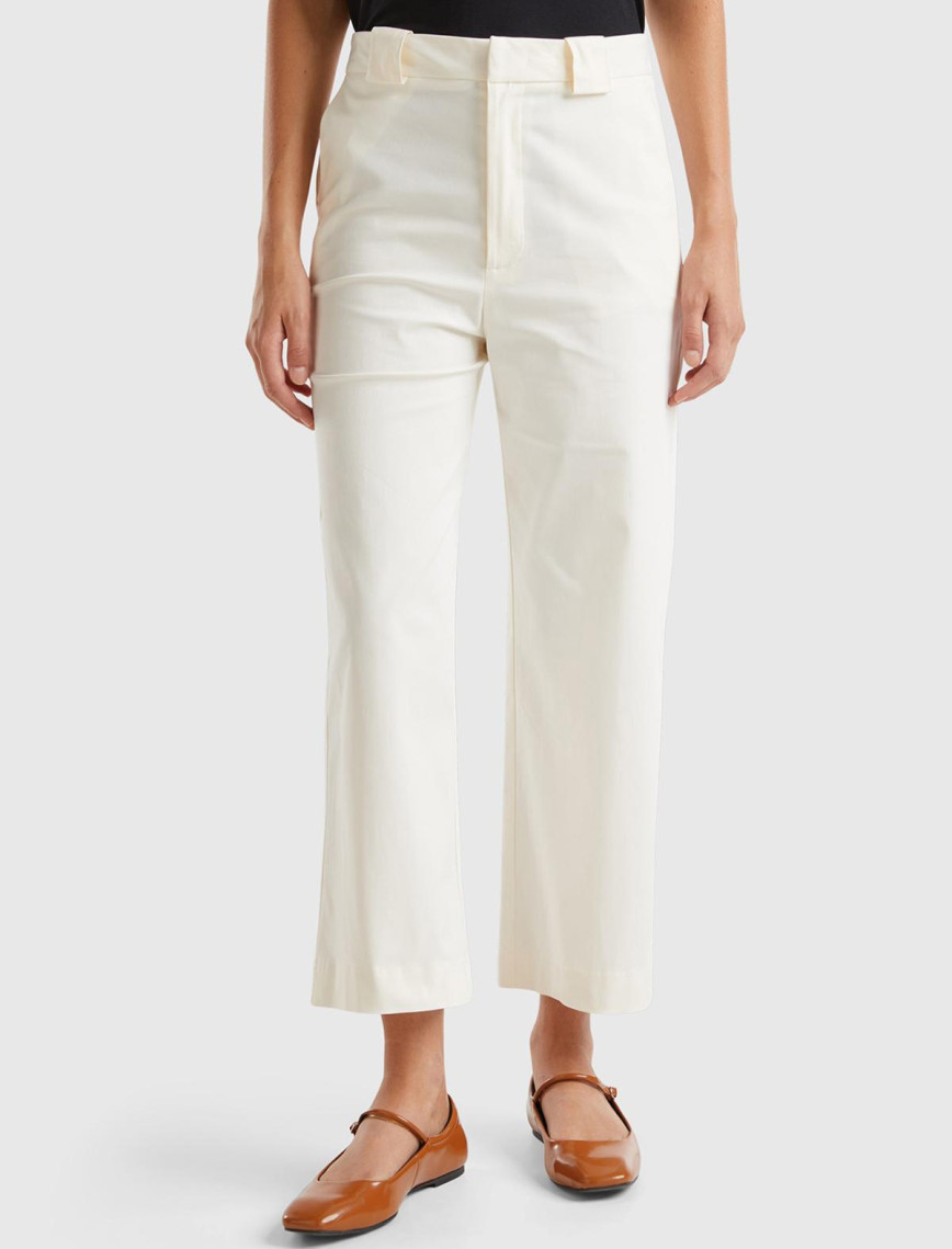 Kadın Krem Pamuk Karışımlı Düz Paça Bilek Boy Gabardin Pantolon Kadın Krem Pamuk Karışımlı Düz Paça Bilek Boy Gabardin Pantolon