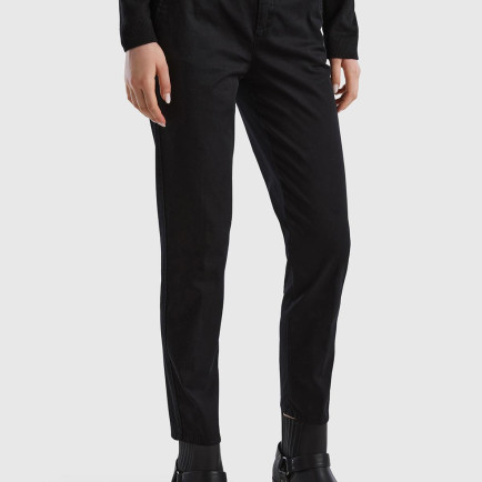 Kadın Siyah Elastanlı Basic Chino Pantolon