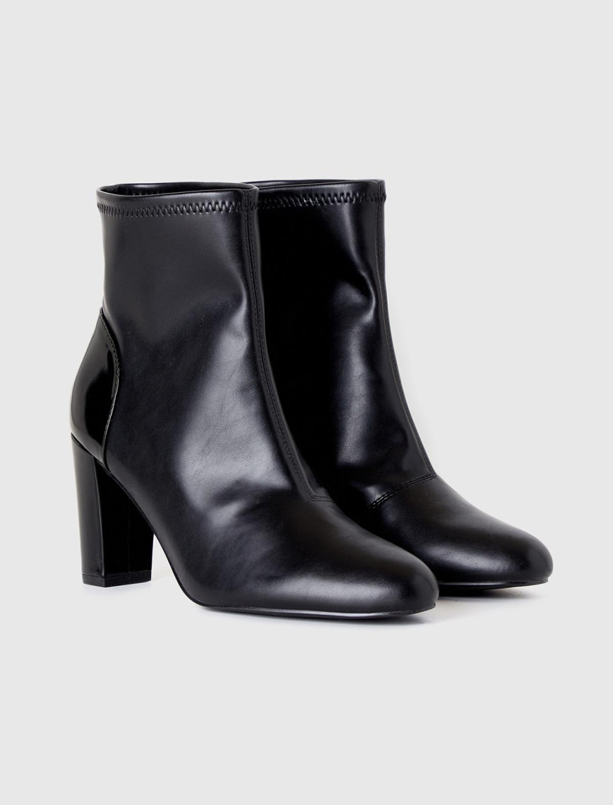 Kadın Siyah Sivri Burun Topuklu Bot Kadın Siyah Sivri Burun Topuklu Bot