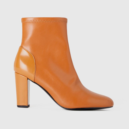 Kadın Karamel Sivri Burun Topuklu Bot Kadın Karamel Sivri Burun Topuklu Bot