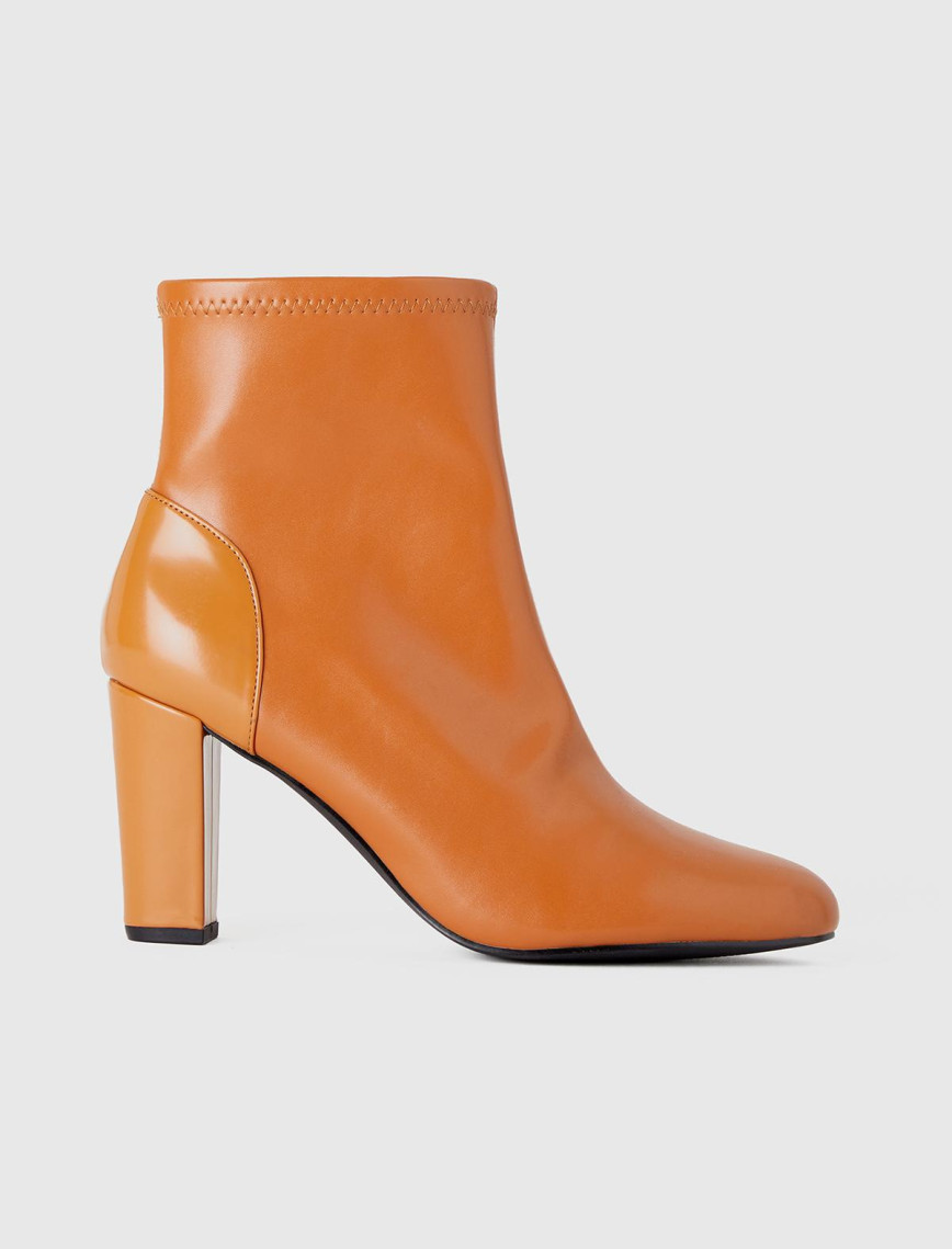 Kadın Karamel Sivri Burun Topuklu Bot Kadın Karamel Sivri Burun Topuklu Bot