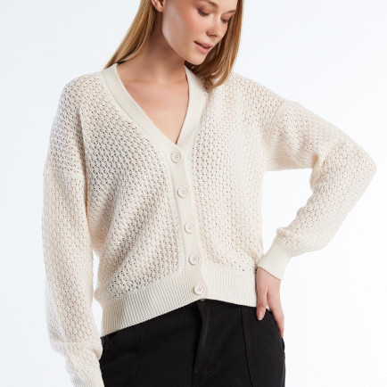 Kadın Krem %100 Pamuk Tamamı Desenli Önü Düğmeli Hırka