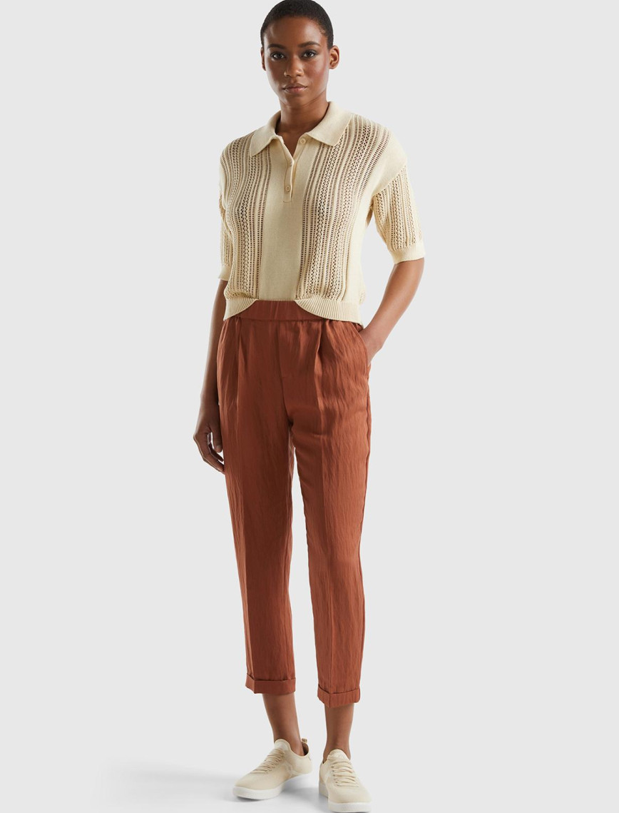 Kadın Bej %100 Pamuk Tığ İşi Kolları Büzgülü Polo Yaka Triko T-Shirt