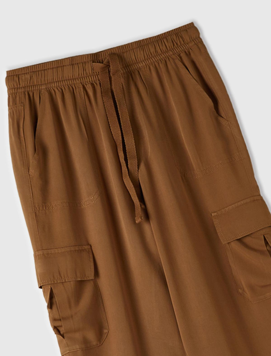 Kadın Taba %100 Viskoz Beli Büzgülü 4 Cepli Dar Paça Pantolon Kadın Taba %100 Viskoz Beli Büzgülü 4 Cepli Dar Paça Pantolon