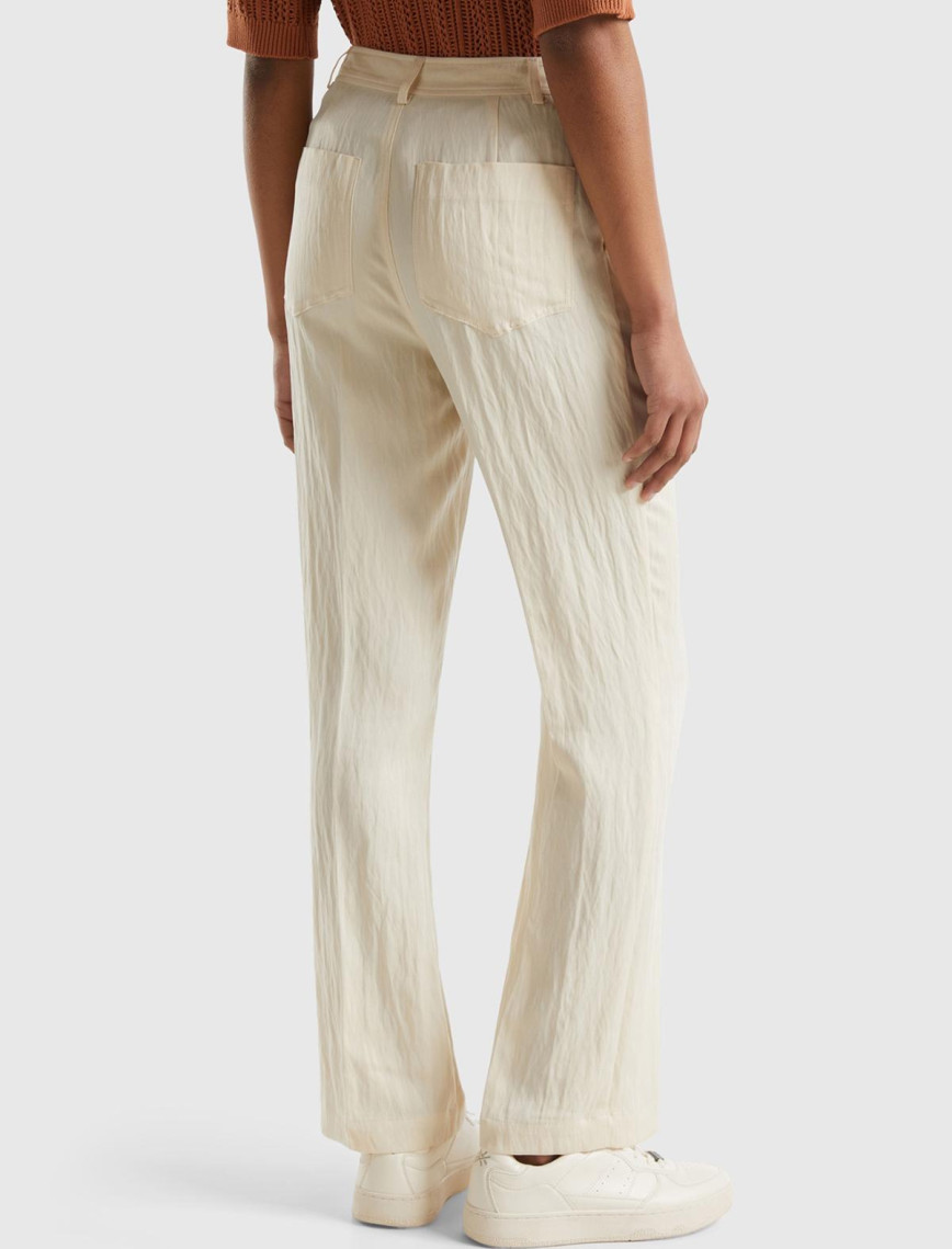 Kadın Bej Liyosel Karışımlı Çift Pileli Pantolon Kadın Bej Liyosel Karışımlı Çift Pileli Pantolon