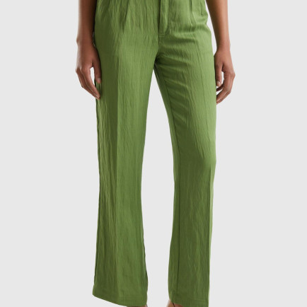 Kadın Soluk Yeşil Liyosel Karışımlı Çift Pileli  Pantolon