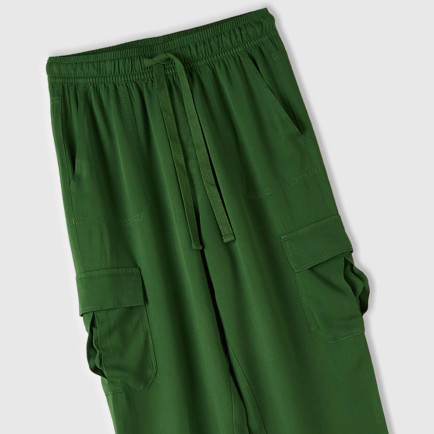 Kadın Soluk Yeşil %100 Viskoz Beli Büzgülü 4 Cepli Dar Paça Pantolon