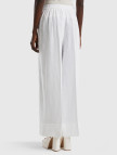 Kadın Beyaz %100 Keten Beli Lastikli Geniş Kesim Pantolon Kadın Beyaz %100 Keten Beli Lastikli Geniş Kesim Pantolon