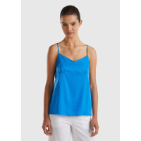 Kadın Mavi Viskon Karışımlı Göğsü ve Etek Ucu Fırfırlı İnce Askılı Bluz Kadın Mavi Viskon Karışımlı Göğsü ve Etek Ucu Fırfırlı İnce Askılı Bluz