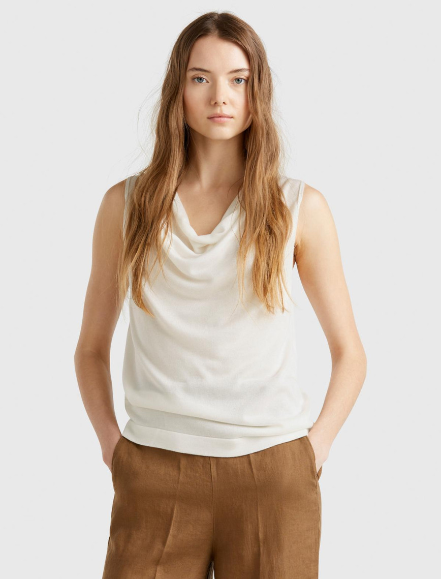 Kadın Turuncu %100 Liyosel Kolsuz Regular Fit Kazak Kadın Turuncu %100 Liyosel Kolsuz Regular Fit Kazak