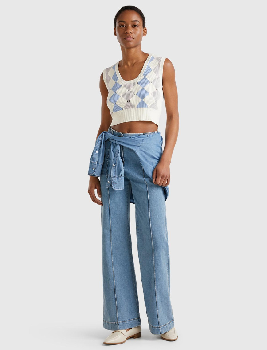 Kadın Krem Baklava Desenli Nervür Detaylı Ribanalı Crop Süveter Kadın Krem Baklava Desenli Nervür Detaylı Ribanalı Crop Süveter