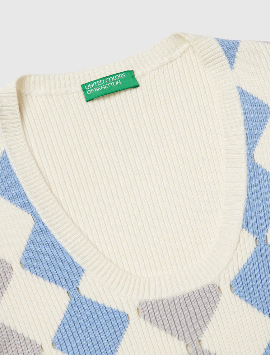 Kadın Krem Baklava Desenli Nervür Detaylı Ribanalı Crop Süveter Kadın Krem Baklava Desenli Nervür Detaylı Ribanalı Crop Süveter