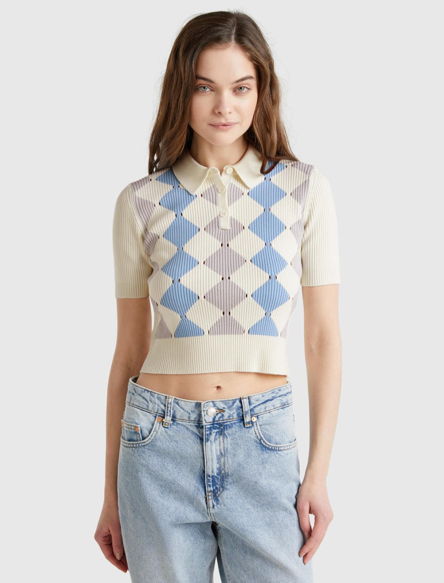 Kadın Krem Baklava Desenli Nervür Detaylı Polo Yaka Kısa Kollu Kazak Kadın Krem Baklava Desenli Nervür Detaylı Polo Yaka Kısa Kollu Kazak