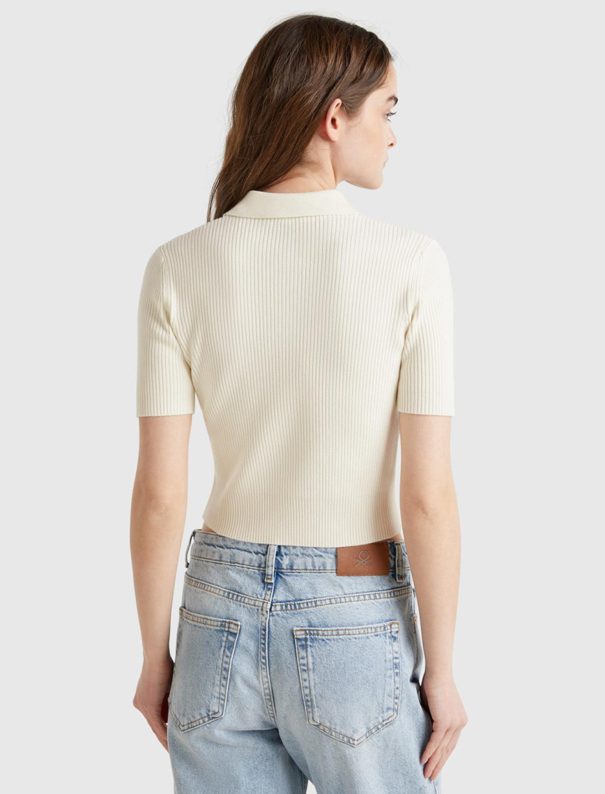 Kadın Krem Baklava Desenli Nervür Detaylı Polo Yaka Kısa Kollu Kazak Kadın Krem Baklava Desenli Nervür Detaylı Polo Yaka Kısa Kollu Kazak