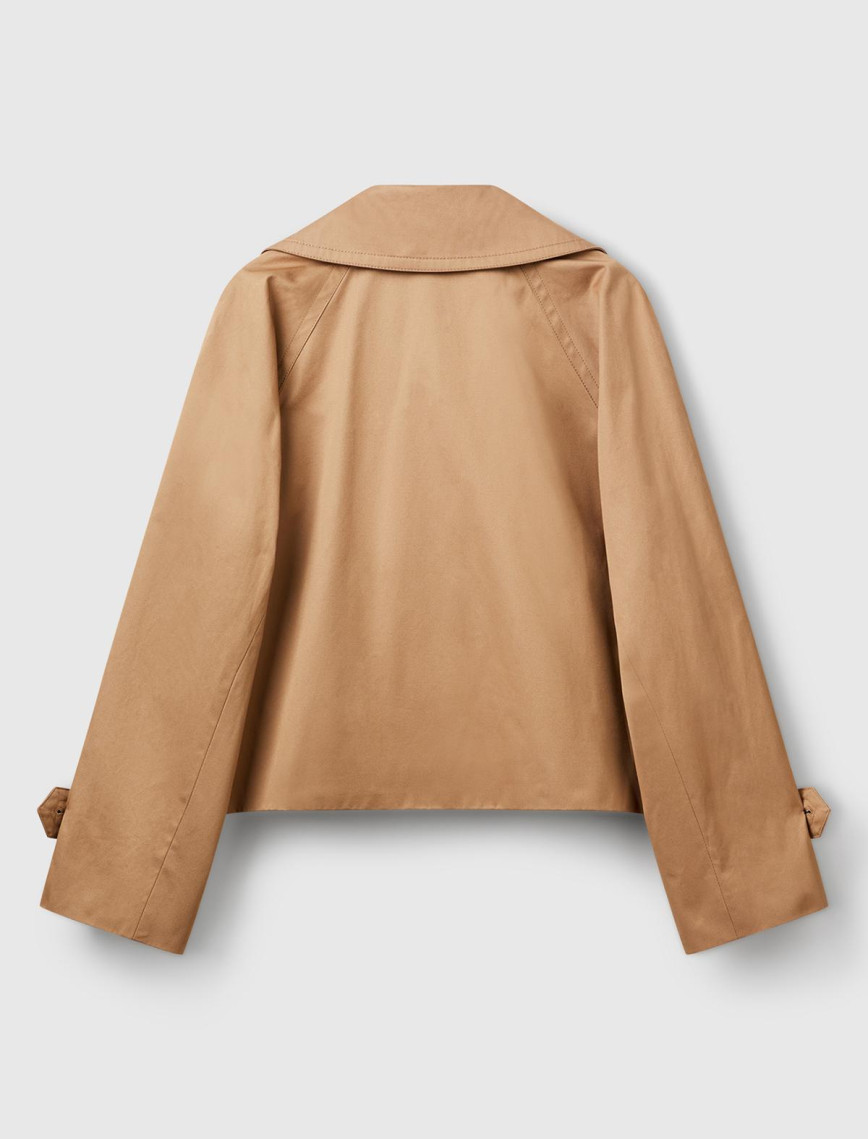 Kadın Bej Pamuklu Önü ve Kolu Düğmeli Astarlı Crop Ceket Kadın Bej Pamuklu Önü ve Kolu Düğmeli Astarlı Crop Ceket