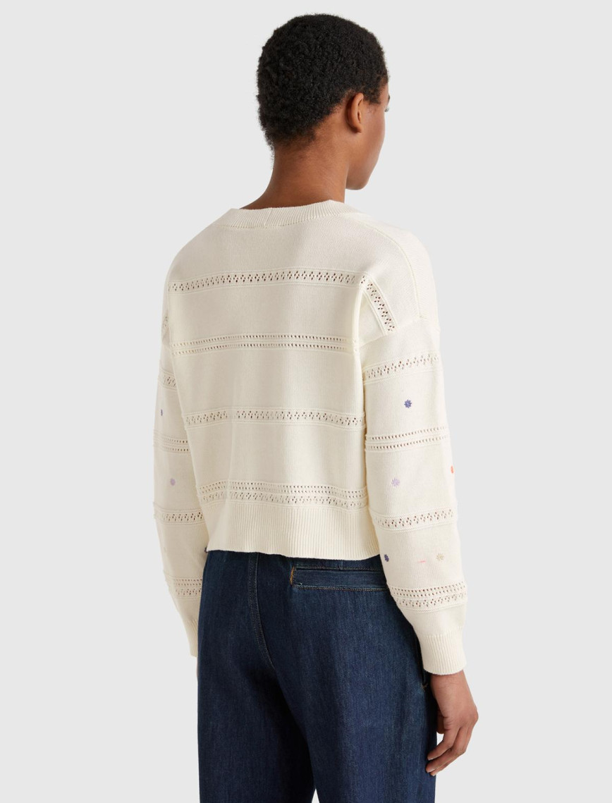 Kadın Krem %100 Pamuk Çiçek İşlemeli Nervür Detaylı Düşük Omuzlu Hırka Kadın Krem %100 Pamuk Çiçek İşlemeli Nervür Detaylı Düşük Omuzlu Hırka