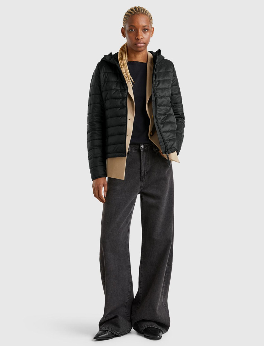 Kadın Siyah Polyester Dolgulu Feramuarlı Kapüşonlu Slim Fit Puffer Mont Kadın Siyah Polyester Dolgulu Feramuarlı Kapüşonlu Slim Fit Puffer Mont