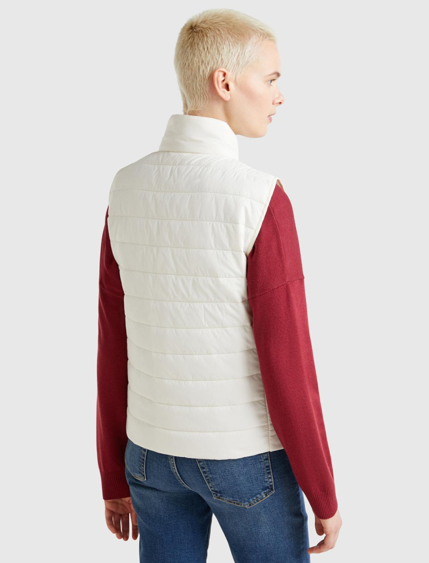 Kadın Krem Polyester Dolgulu Fermuarlı Slim Fit Pufa Yelek Kadın Krem Polyester Dolgulu Fermuarlı Slim Fit Pufa Yelek