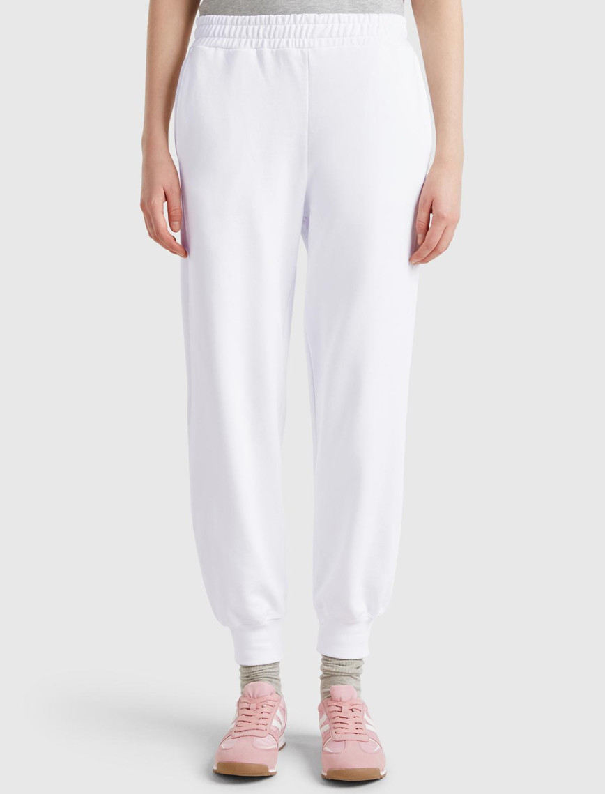 Kadın Beyaz %100 Pamuk Manşetli Beli Lastikli Regular Fit Eşofman Altı Kadın Beyaz %100 Pamuk Manşetli Beli Lastikli Regular Fit Eşofman Altı