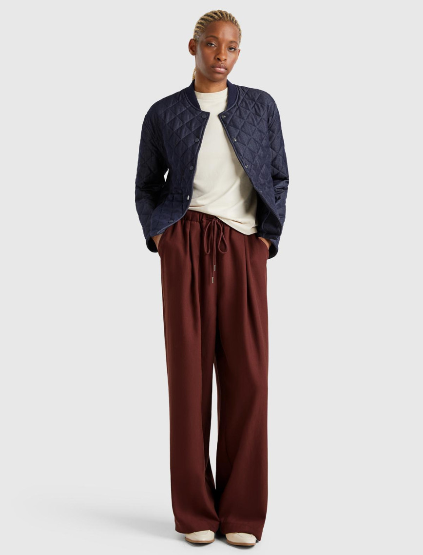 Kadın Kahverengi Liyosel Karışımlı Beli Lastikli Geniş Paça Pantolon Kadın Kahverengi Liyosel Karışımlı Beli Lastikli Geniş Paça Pantolon