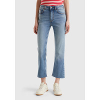 Kadın Açık Mavi Streç Pamuklu Paçası Kesik Geniş Paça Denim Pantolon Kadın Açık Mavi Streç Pamuklu Paçası Kesik Geniş Paça Denim Pantolon