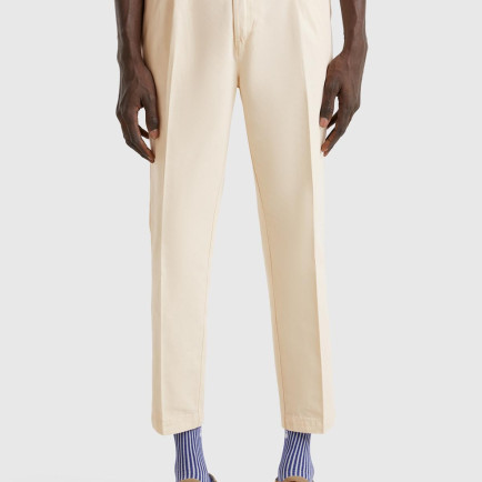 Erkek Taş Rengi %100 Pamuk Düğmeli Beli Lastikli Havuç Kesim Chino Pantolon Erkek Taş Rengi %100 Pamuk Düğmeli Beli Lastikli Havuç Kesim Chino Pantolon