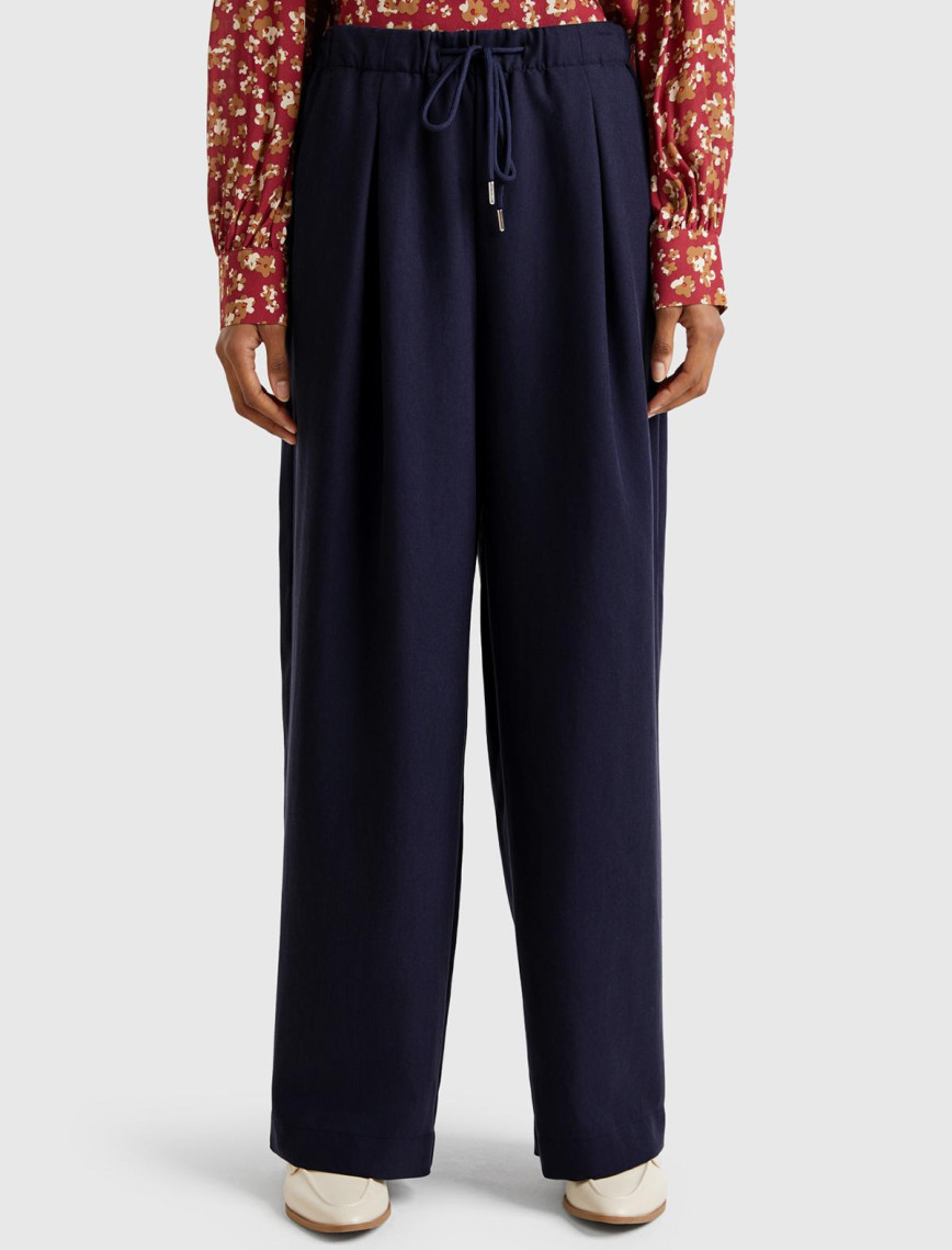 Kadın Kahverengi Liyosel Karışımlı Beli Lastikli Geniş Paça Pantolon Kadın Kahverengi Liyosel Karışımlı Beli Lastikli Geniş Paça Pantolon