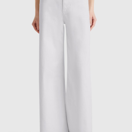 Kadın Beyaz Streç Pamuklu Arkası Logo Etiketli Bol Kesim Pantolon