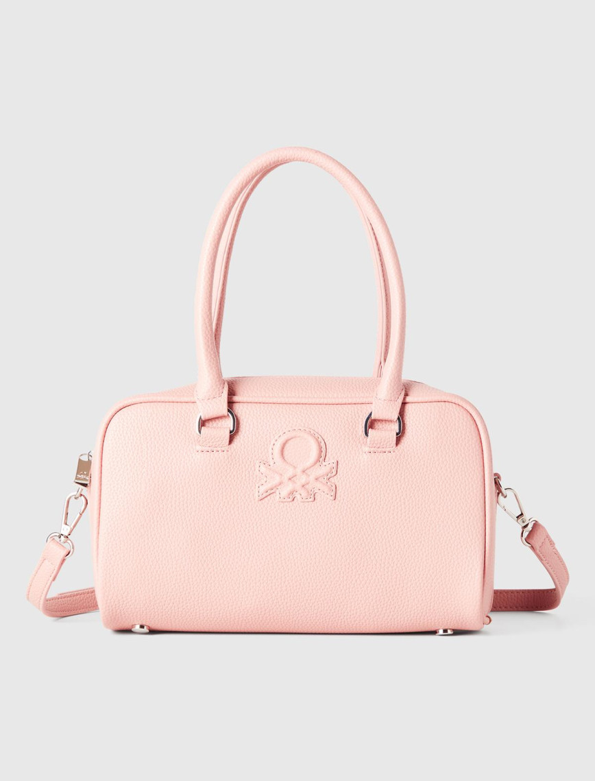 Kadın Pembe Kabartma Logolu Çift Saplı Omuz Çantası Kadın Pembe Kabartma Logolu Çift Saplı Omuz Çantası