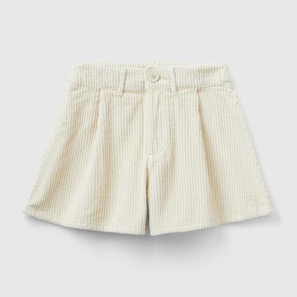 Kız Çocuk Bej BE İşlemeli Kadife Mini Şort Kız Çocuk Bej BE İşlemeli Kadife Mini Şort
