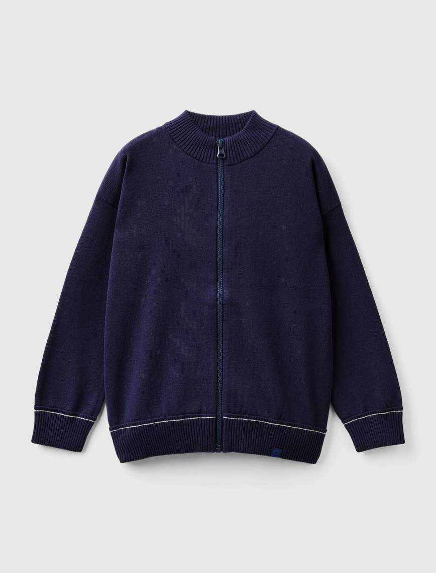 Erkek Çocuk Lacivert Etek Ucu Logo Detaylı Fermuarlı Dik Yaka Hırka Erkek Çocuk Lacivert Etek Ucu Logo Detaylı Fermuarlı Dik Yaka Hırka