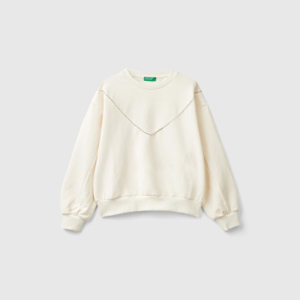 Kız Çocuk Ekru Arkası Logo Baskılı Önü V Dikiş Detaylı Bisiklet Yaka Sweatshirt Kız Çocuk Ekru Arkası Logo Baskılı Önü V Dikiş Detaylı Bisiklet Yaka Sweatshirt