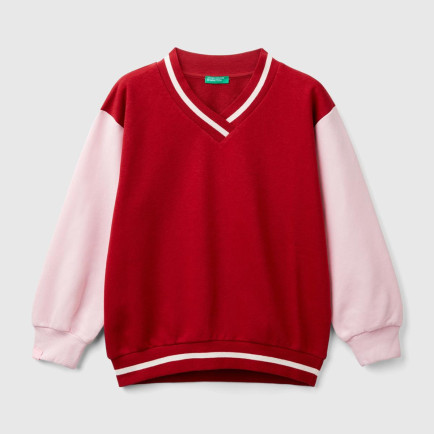 Kız Çocuk Kırmızı Kontrast Renk Detaylı Manşeti Ribanalı V Yaka Sweatshirt