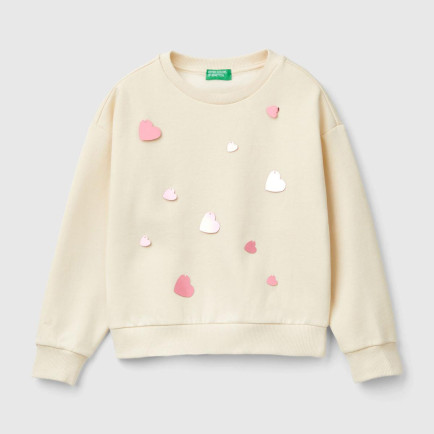 Kız Çocuk Ekru Önü Kalpli Payetli Düşük Omuz Bisiklet Yaka Sweatshirt Kız Çocuk Ekru Önü Kalpli Payetli Düşük Omuz Bisiklet Yaka Sweatshirt