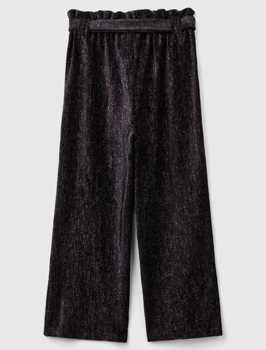 Kız Çocuk Siyah Beli Fırfırlı Kuşaklı Geniş Paça Eşofman Altı Kız Çocuk Siyah Beli Fırfırlı Kuşaklı Geniş Paça Eşofman Altı