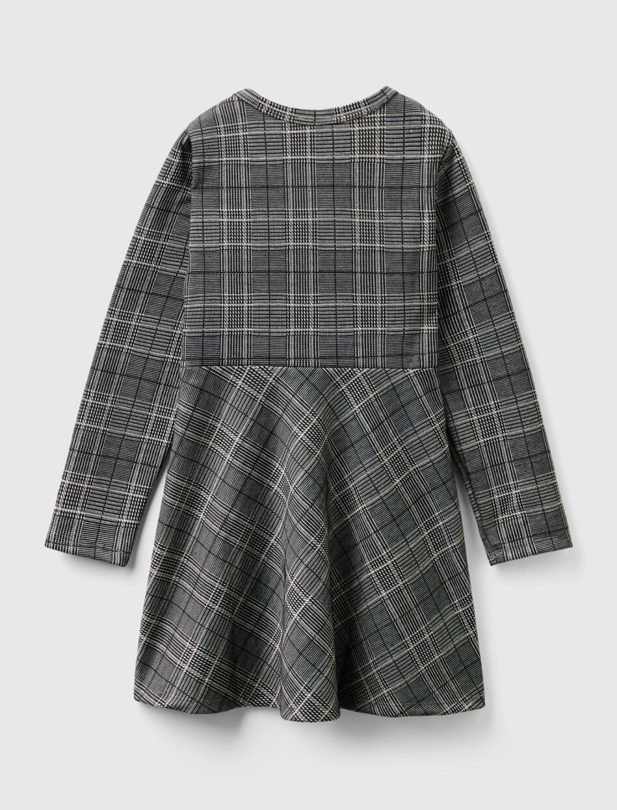 Kız Çocuk Füme Yuvarlak Yaka Kloş Etekli Uzun Kollu Elbise Kız Çocuk Füme Yuvarlak Yaka Kloş Etekli Uzun Kollu Elbise