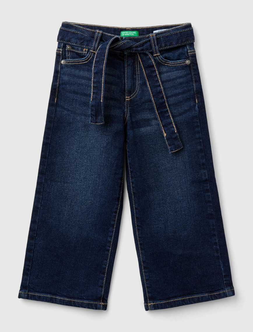 Kız Çocuk Denim Arka Cebi Logo Detaylı Beli Kuşaklı Geniş Paça Pantolon Kız Çocuk Denim Arka Cebi Logo Detaylı Beli Kuşaklı Geniş Paça Pantolon