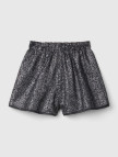 Kız Çocuk Siyah Tamamı Desenli Elastik Yüksek Belli Şort Kız Çocuk Siyah Tamamı Desenli Elastik Yüksek Belli Şort