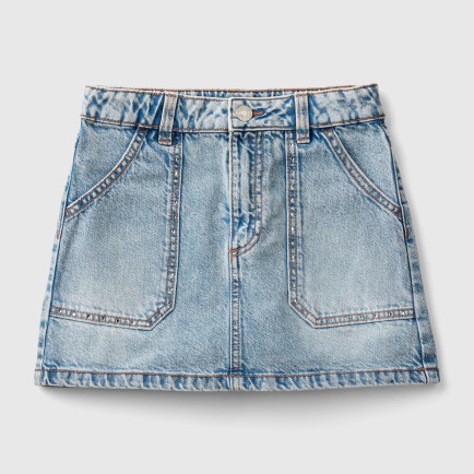 Kız Çocuk Açık Denim Arka Cebi Logo İşlemeli Cep Detaylı Denim Etek Kız Çocuk Açık Denim Arka Cebi Logo İşlemeli Cep Detaylı Denim Etek