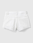 Kız Çocuk Beyaz 5 Cepli Ucu Saçaklı Kısa Şort Kız Çocuk Beyaz 5 Cepli Ucu Saçaklı Kısa Şort