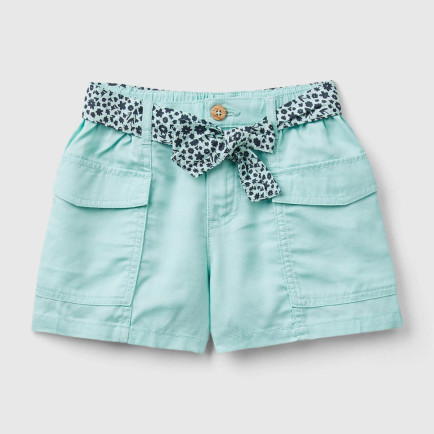 Kız Çocuk Su Yeşili Elastik Bel Bantlı Yama Cepli Kuşaklı Şort Kız Çocuk Su Yeşili Elastik Bel Bantlı Yama Cepli Kuşaklı Şort