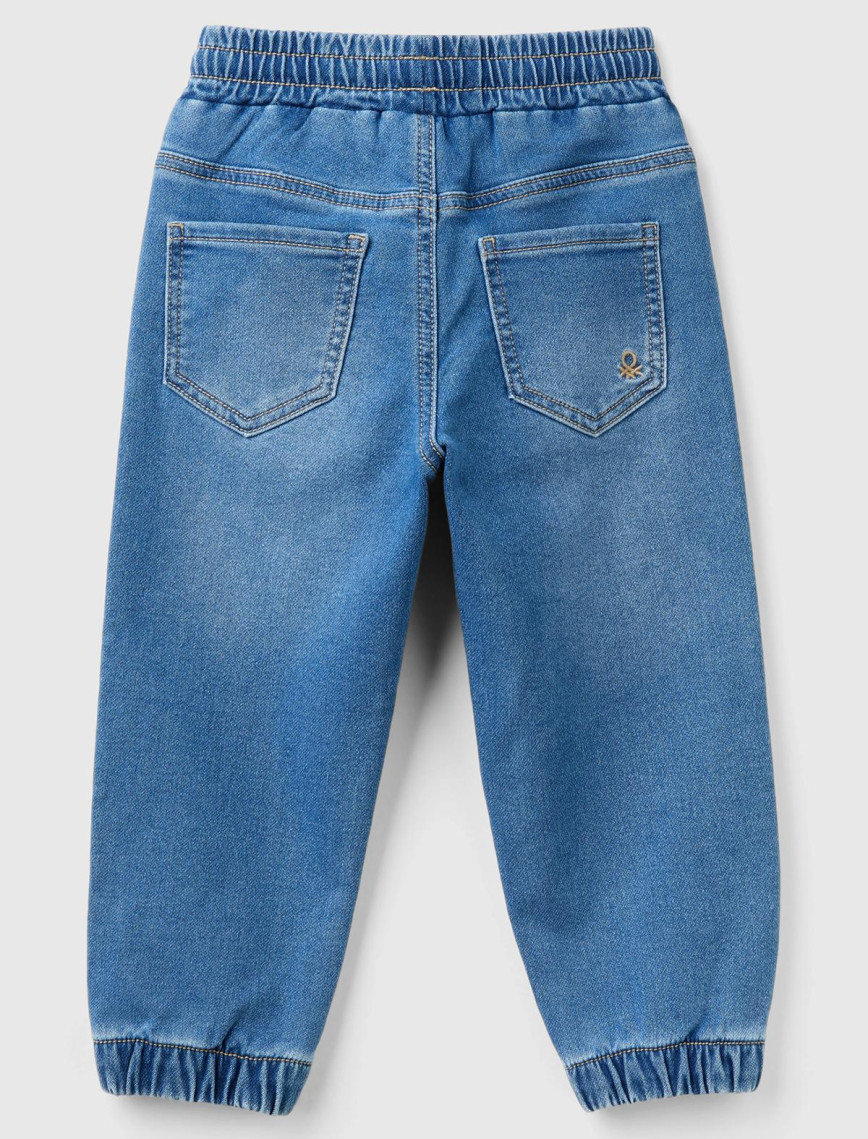 Erkek Çocuk Koyu Denim Arka Cebi Logolu Lastik Paça Ağartılmış Denim Pantolon