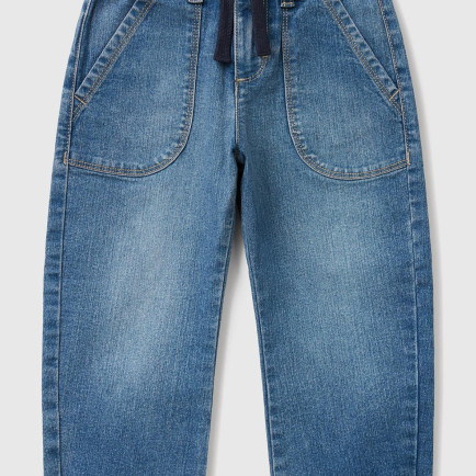 Erkek Çocuk Koyu Denim Beli Büzgü İpli Yama Cepli Denim Havuç Pantolon Erkek Çocuk Koyu Denim Beli Büzgü İpli Yama Cepli Denim Havuç Pantolon