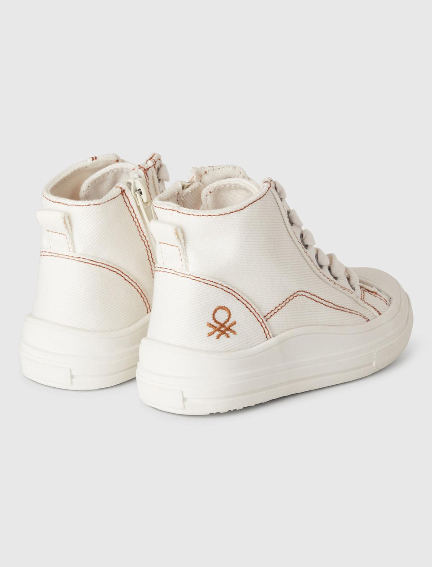 Erkek Çocuk Beyaz Logo Detaylı Sneaker Erkek Çocuk Beyaz Logo Detaylı Sneaker